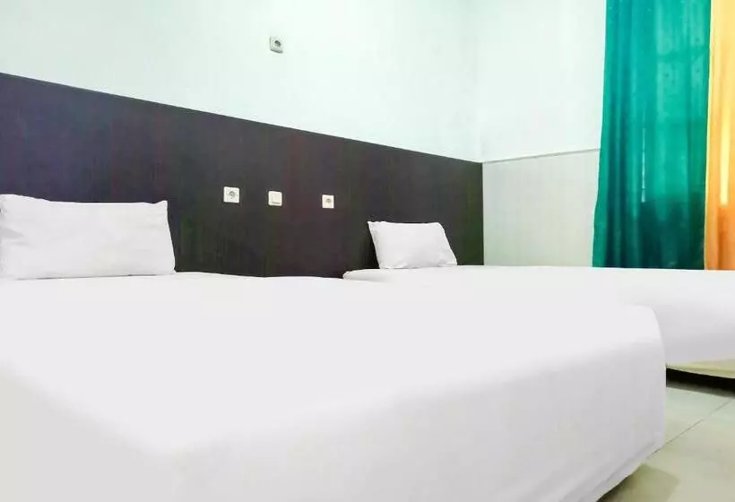 Hotelli Oyo 91936  Lima Dara