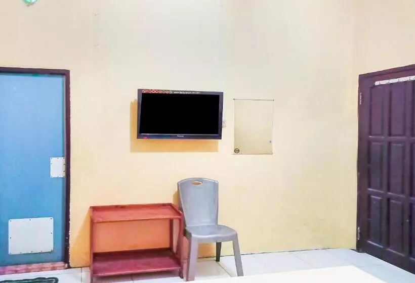 Hotelli Oyo 91936  Lima Dara