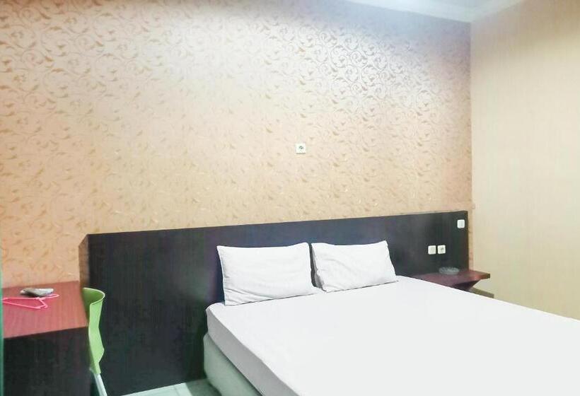 בית מלון כפרי Oyo 91936 Lima Dara