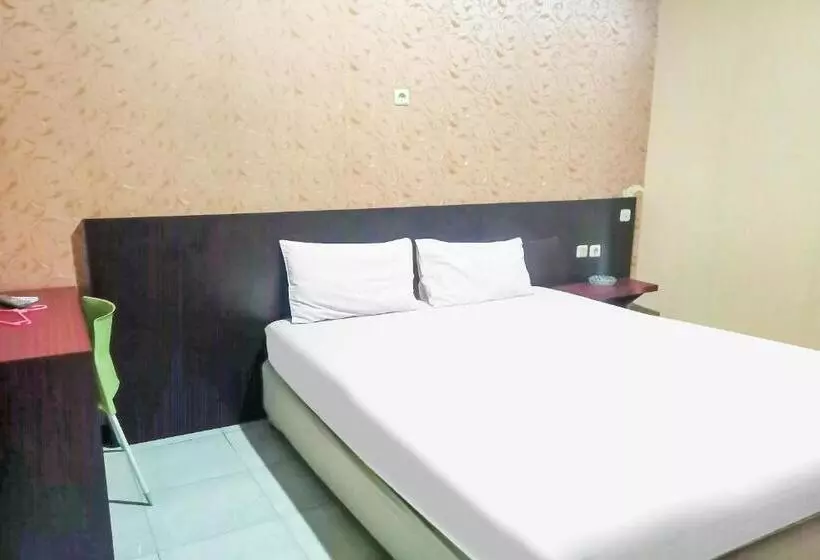 Hotelli Oyo 91936  Lima Dara