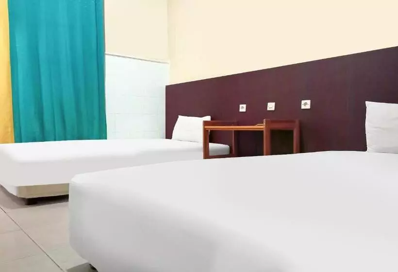 Hotelli Oyo 91936  Lima Dara