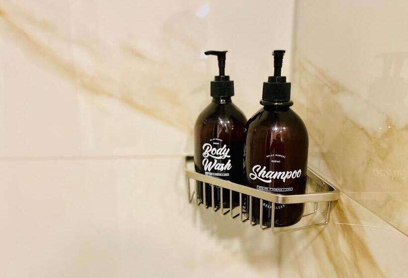 酒店 Peaky Riders Self Check In