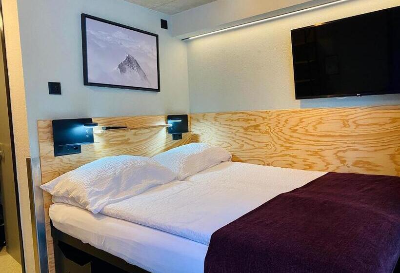 酒店 Peaky Riders Self Check In