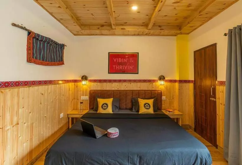 ホテル The Hosteller Tirthan Valley