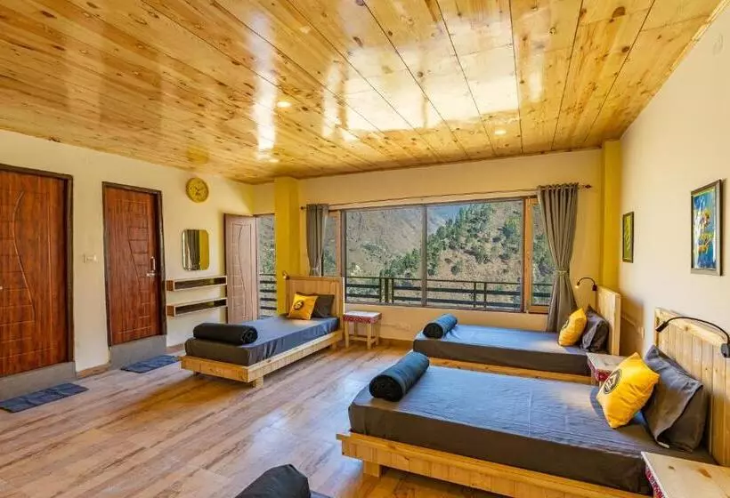 ホテル The Hosteller Tirthan Valley