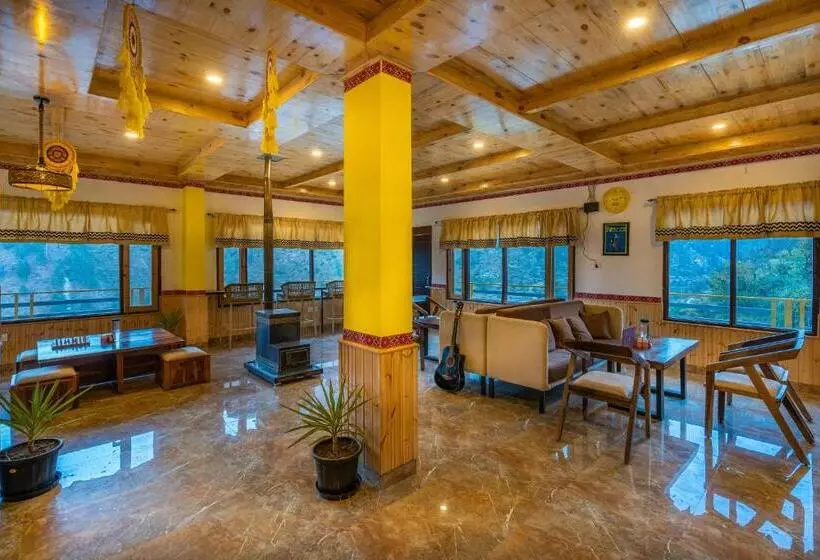 ホテル The Hosteller Tirthan Valley