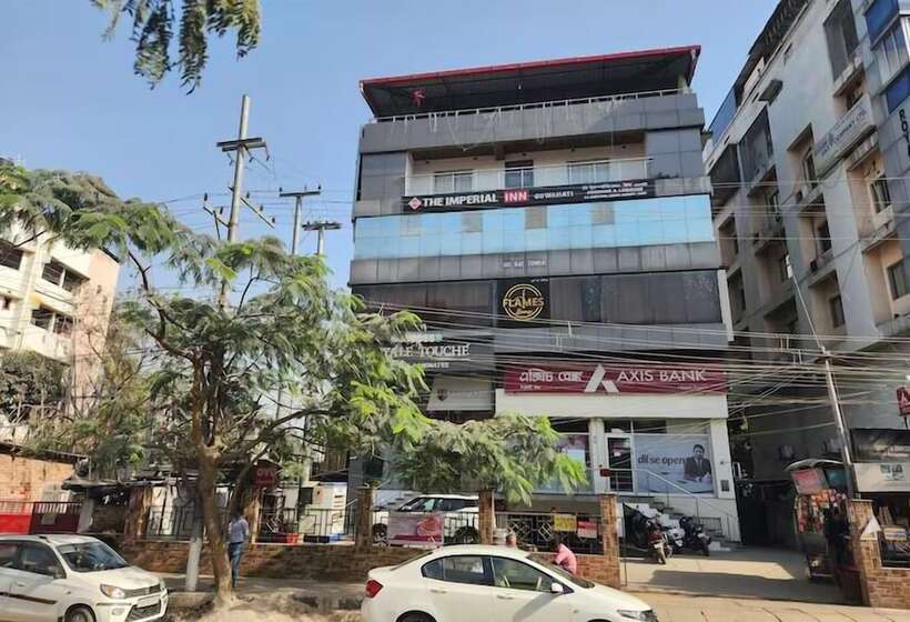 Hotel The Imperial Inn