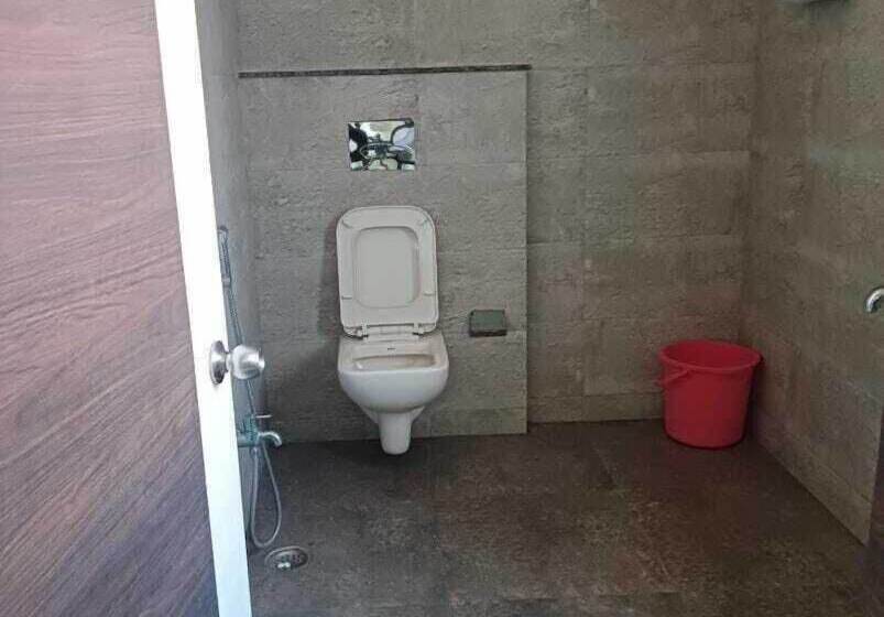 Hotel The Imperial Inn