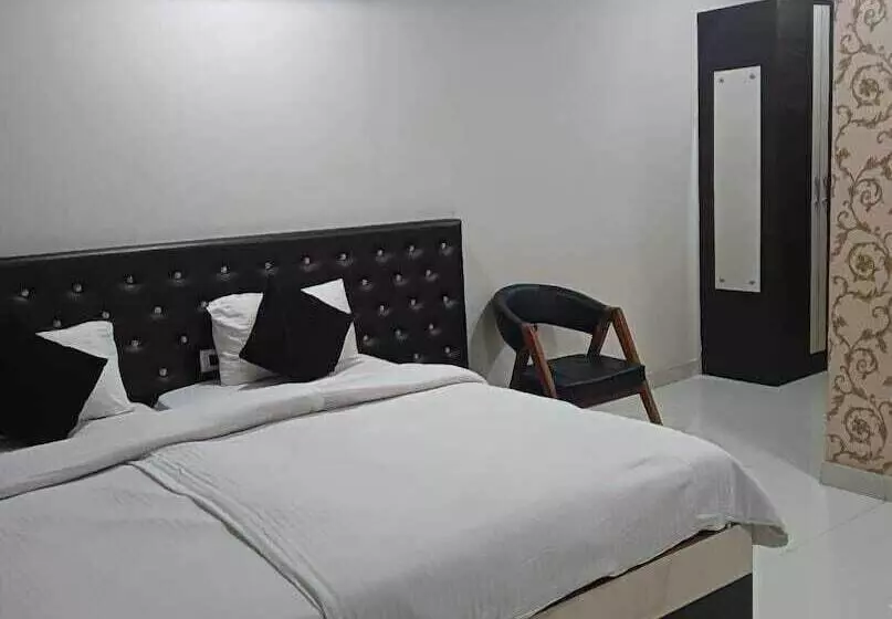 Hotelli The Imperial Inn