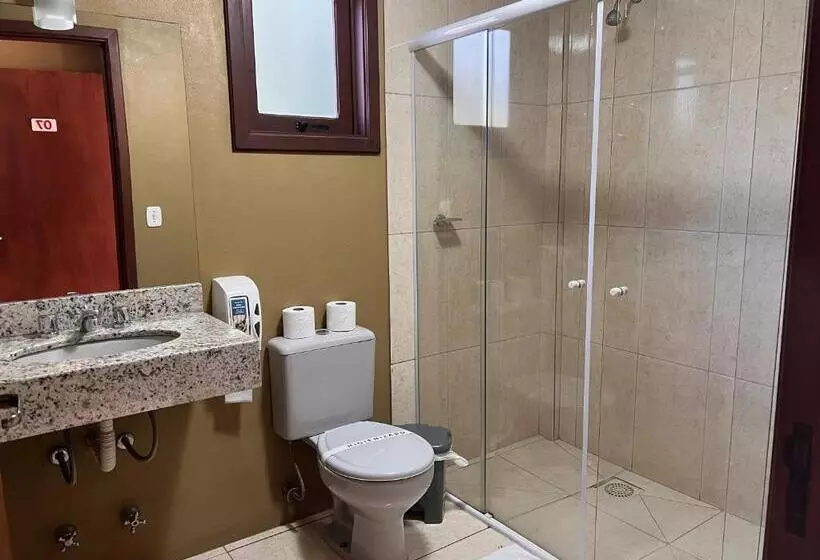 ペンション Pousada Suíça