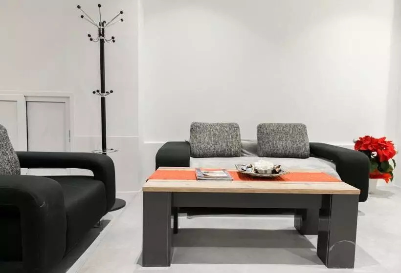 پانسیون Privilege Suite