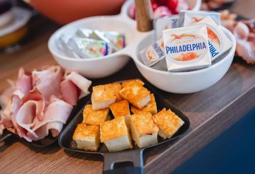 پانسیون Privilege Suite