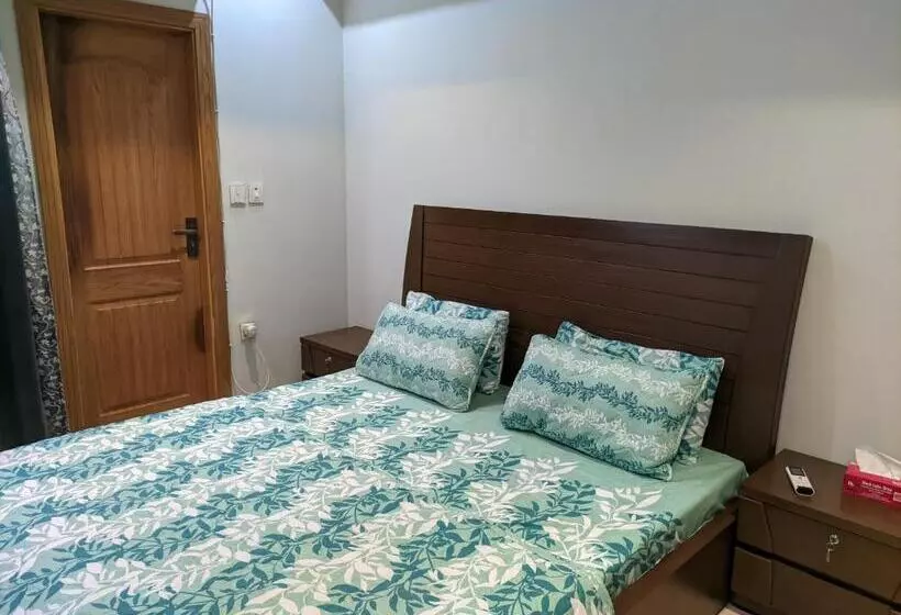 پانسیون Sunrise Guest House E 11/2 Islamabad