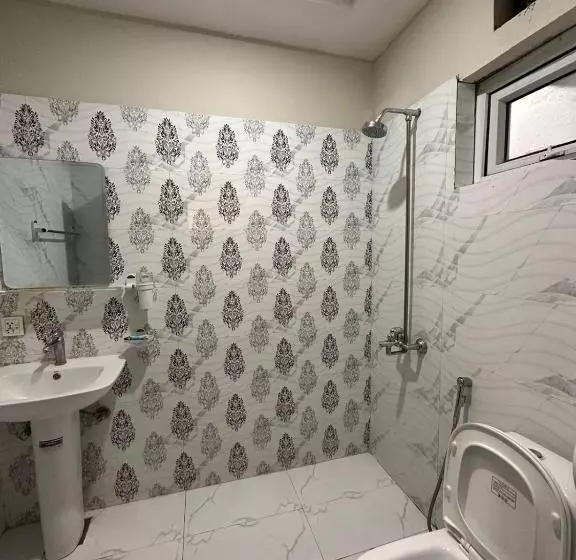 پانسیون Sunrise Guest House E 11/2 Islamabad