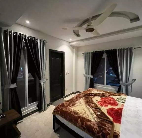 پانسیون Sunrise Guest House E 11/2 Islamabad