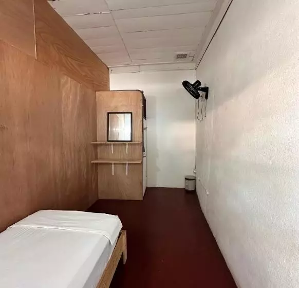 Puente Real Hostel