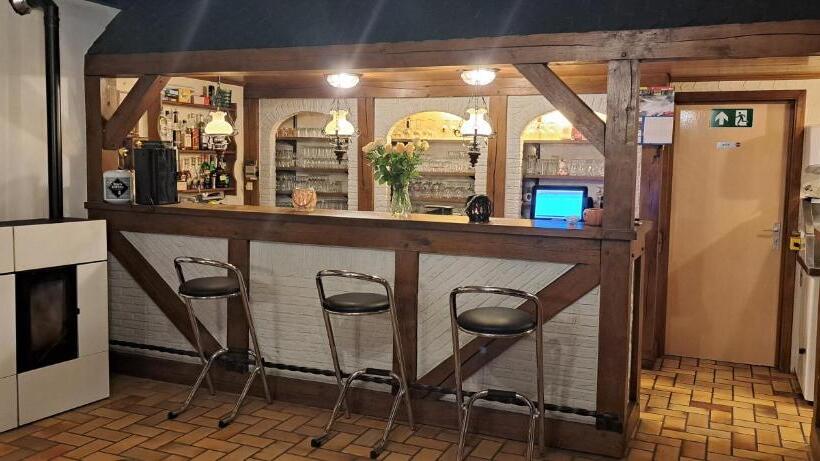 호스텔 Dikke Vriend , Herberg & Taverne