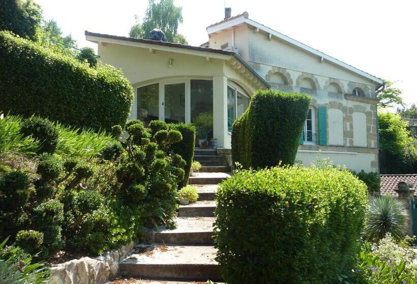 مبيت وإفطار Beaux Chênes