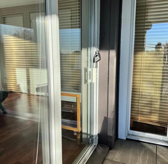 민박 Kia Oceanview Property