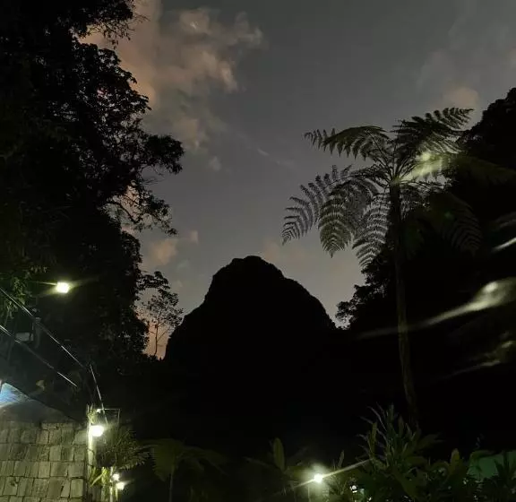 تختخواب و صبحانه Marluc Casa De Descanso