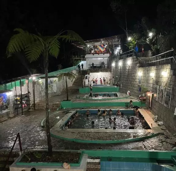 تختخواب و صبحانه Marluc Casa De Descanso