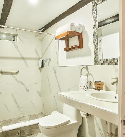 هتل Dordéan Casona Boutique