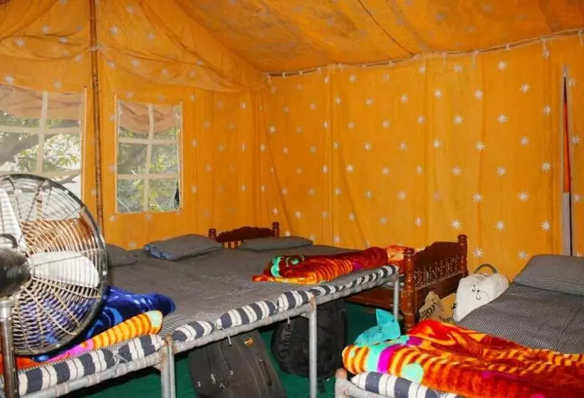 Hotelli Gir Madhuli Farmhouse