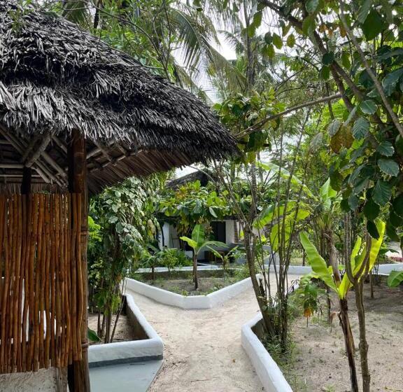 호텔 Karanga Bungalows