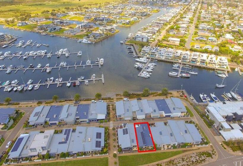 בית מלון כפרי Paradise Point