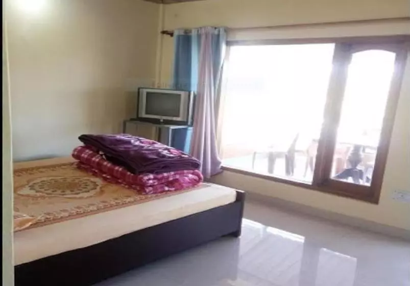 ホテル Sadbhavana Resort, Pithoragarh