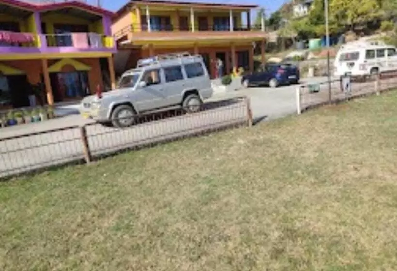 ホテル Sadbhavana Resort, Pithoragarh