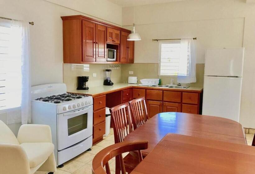 ホテル Seremei Villas