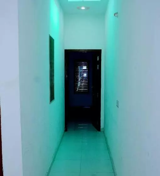 Hotelli Spot On 70146 Rj Palace