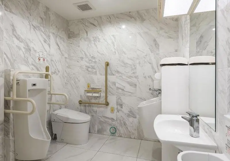 ホテル Toyoko Inn Naganoeki Higashiguchi