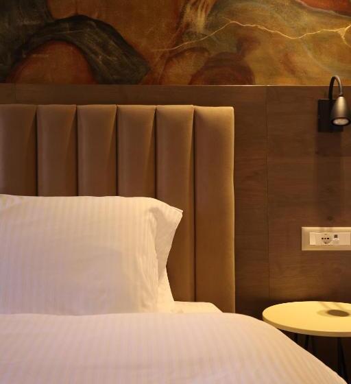 هتل Vila Borgjeze