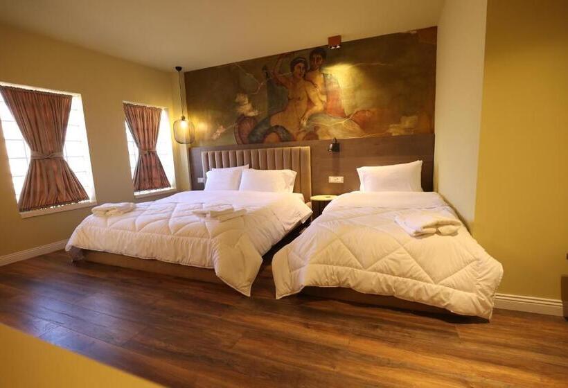 هتل Vila Borgjeze