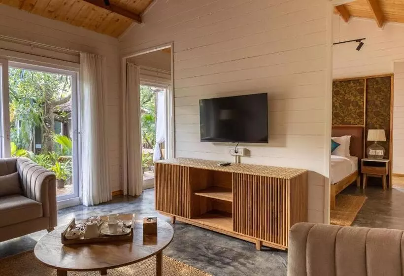 Larisa Resort & Spa, Ashwem