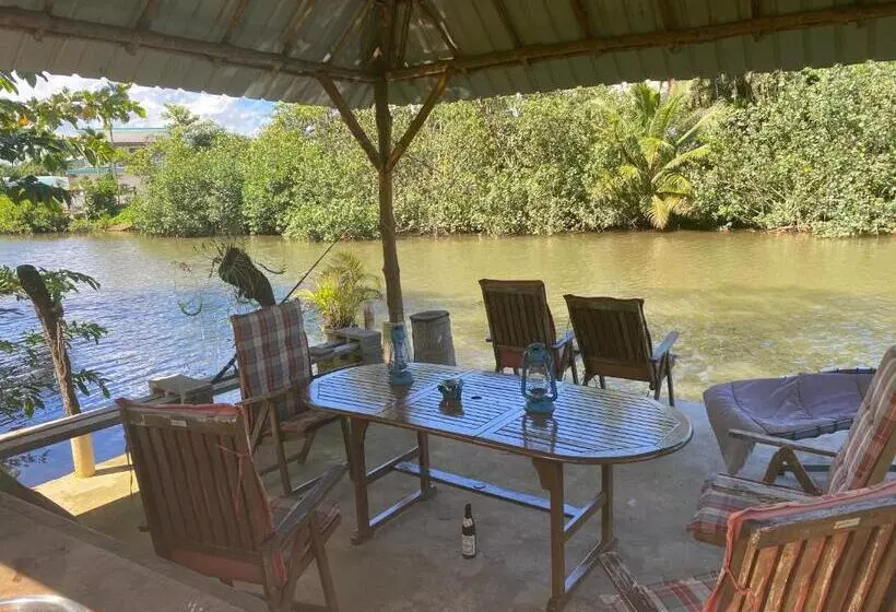 Orchid Island B&b On The River With Pool & Jetty