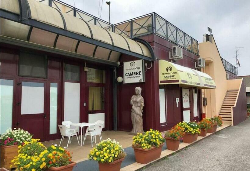 פנסיון Adams Rooms   Affittacamere
