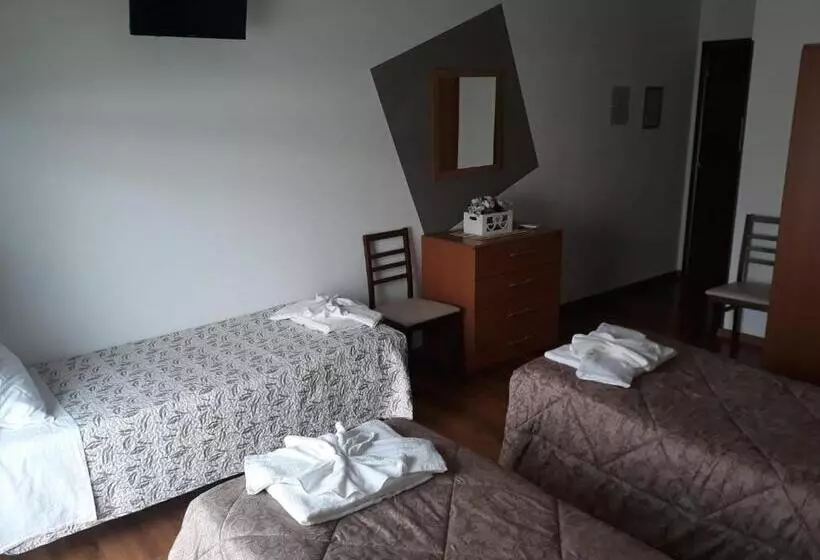 Majatalo Adams Rooms   Affittacamere