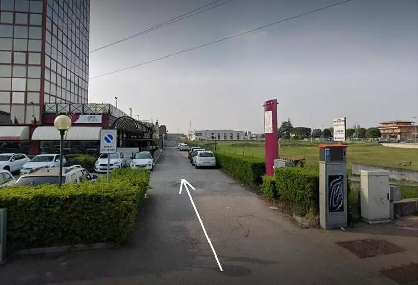 Majatalo Adams Rooms   Affittacamere