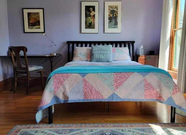 Majatalo Art And Lodging