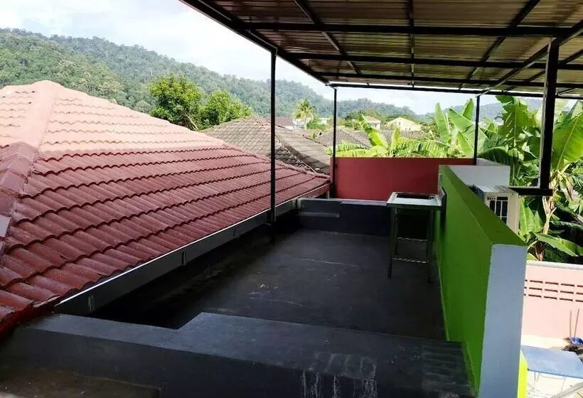 Majatalo Garden 96 Inn