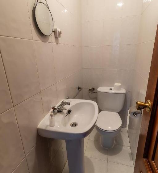 بنسيون Hostal San Pelayo