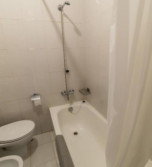 بنسيون Hostal San Pelayo