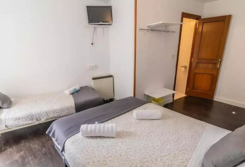 Majatalo Hostal San Pelayo