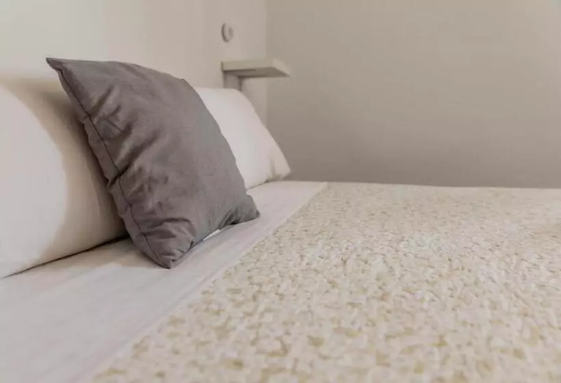 Majatalo Hostal San Pelayo