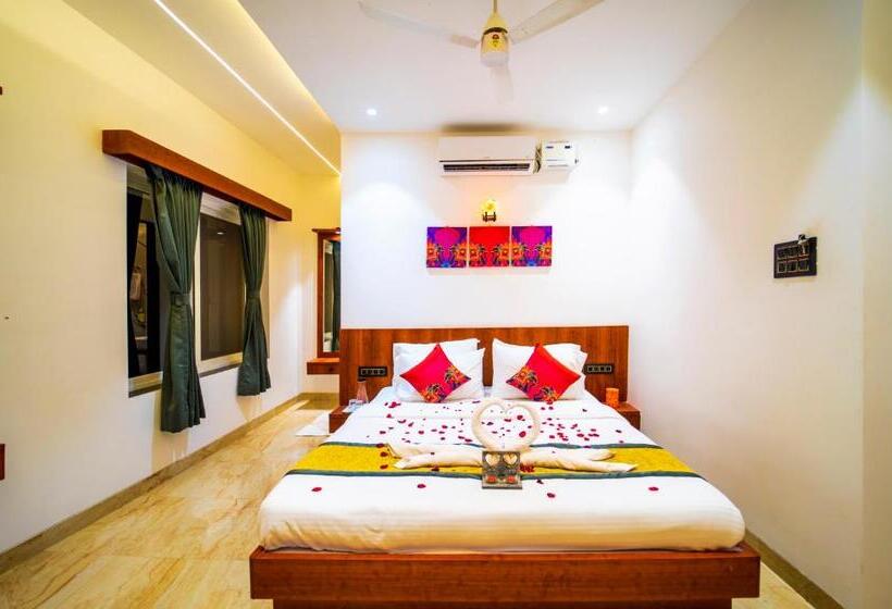 Resort Canvasand By Eease Hospitality