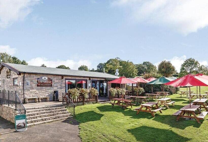 Курорт Bucklegrove Holiday Park