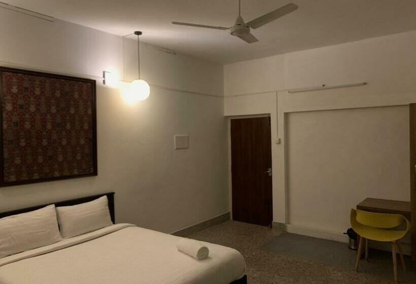 Casilda By The Oaks Inn